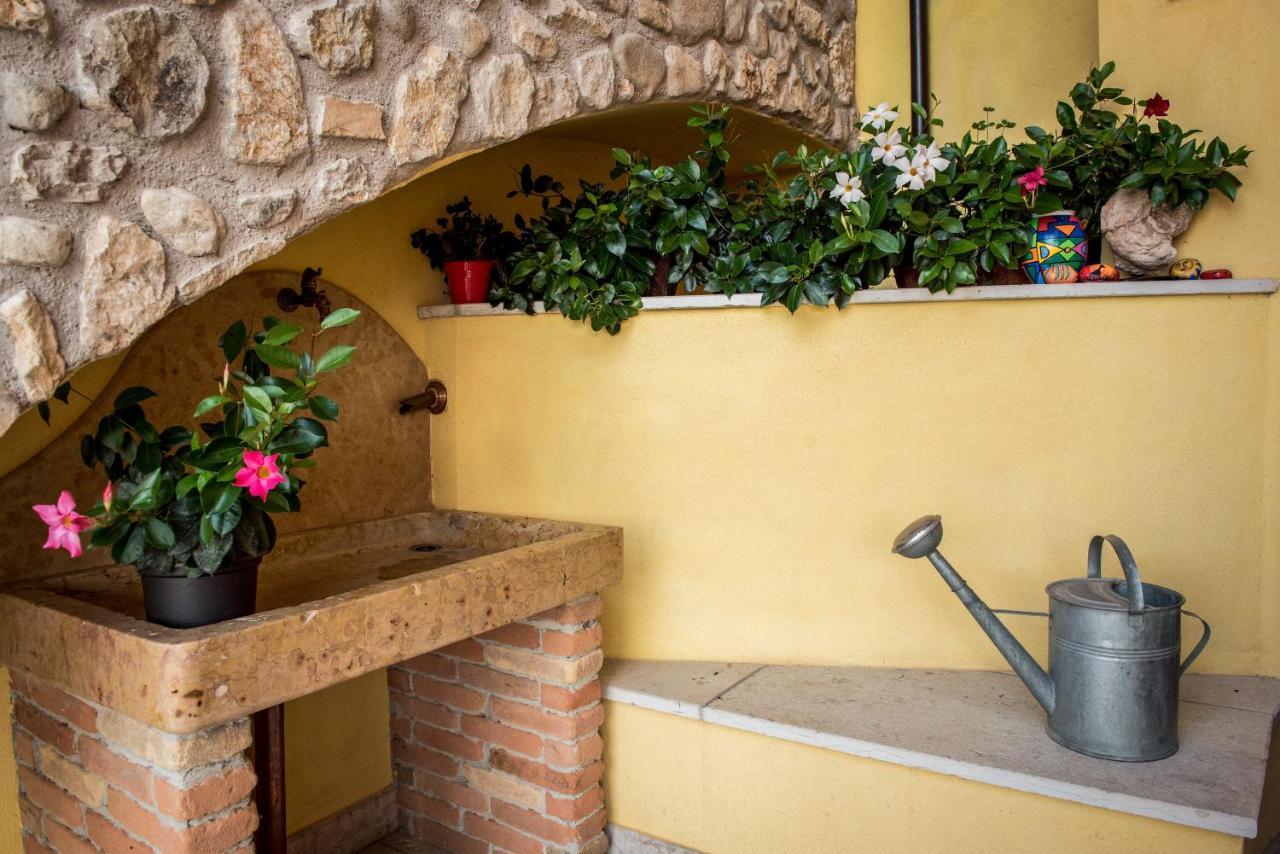 B&B La Rubiana Caprino Veronese Exterior foto